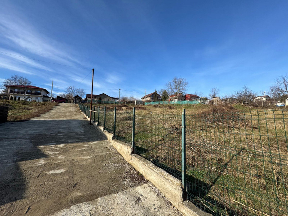 Vânzare Teren Intravilan 752 mp Rediu/Breazu Casă Parter+Etaj