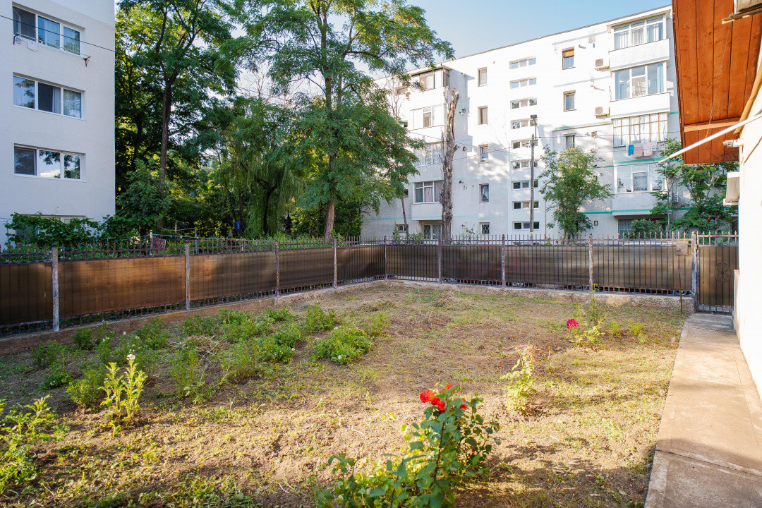 Vânzare Duplex 4 Camere P+M 110 MP Cantemir Teren 303 MP Garaj