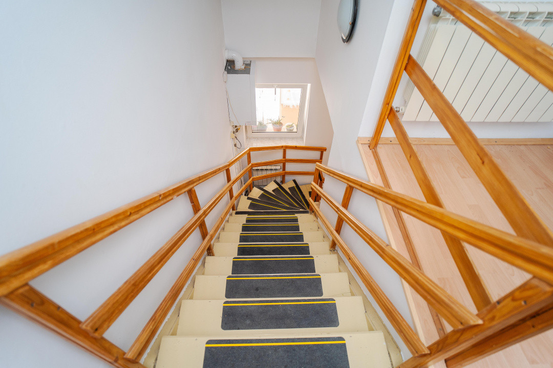 Vânzare Duplex 4 Camere P+M 110 MP Cantemir Teren 303 MP Garaj