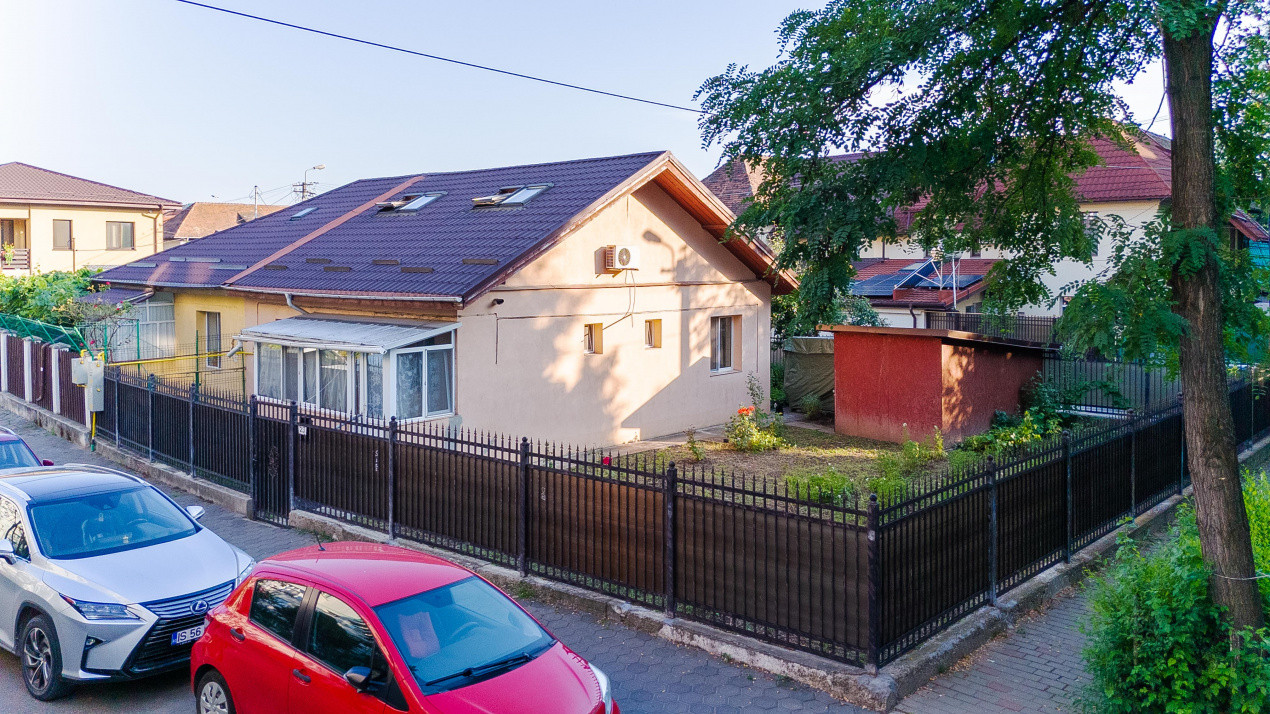 Vânzare Duplex 4 Camere P+M 110 MP Cantemir Teren 303 MP Garaj