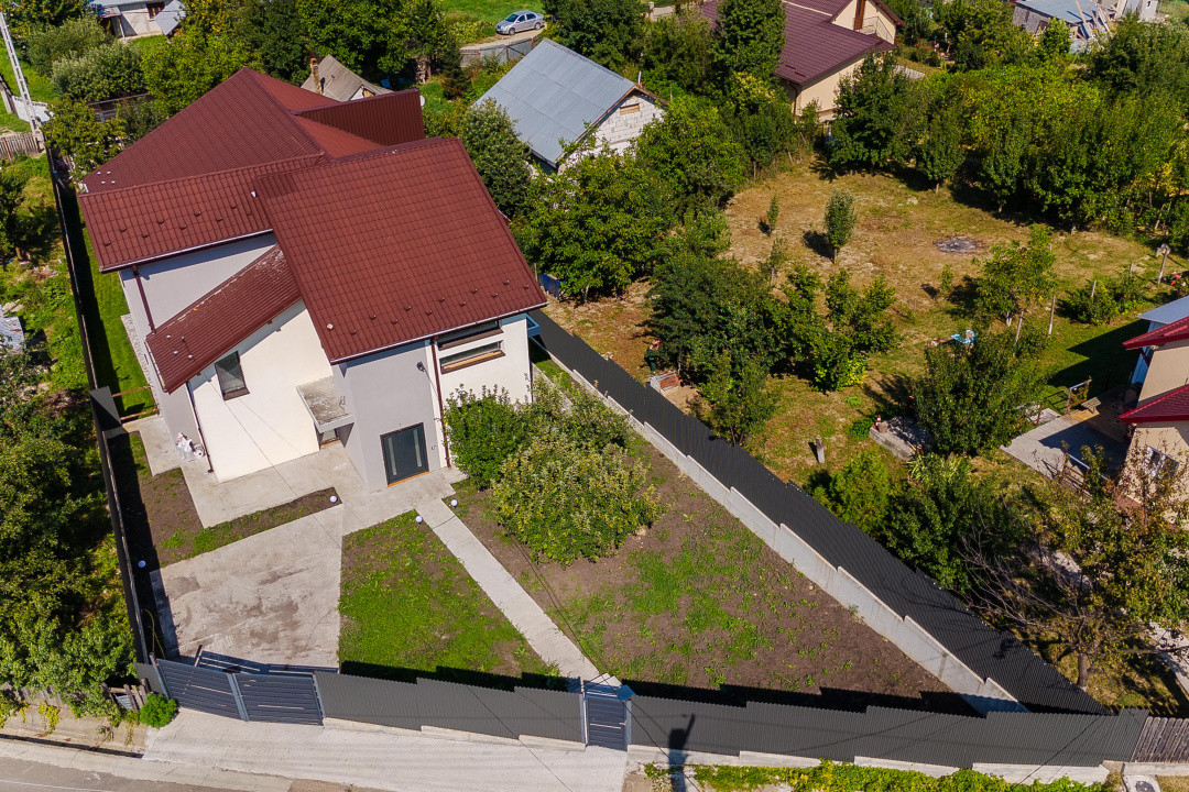 Vânzare Casă Nouă 2025 Duplex Ciurea 4 Camere 166 mp+Teren 300 mp 