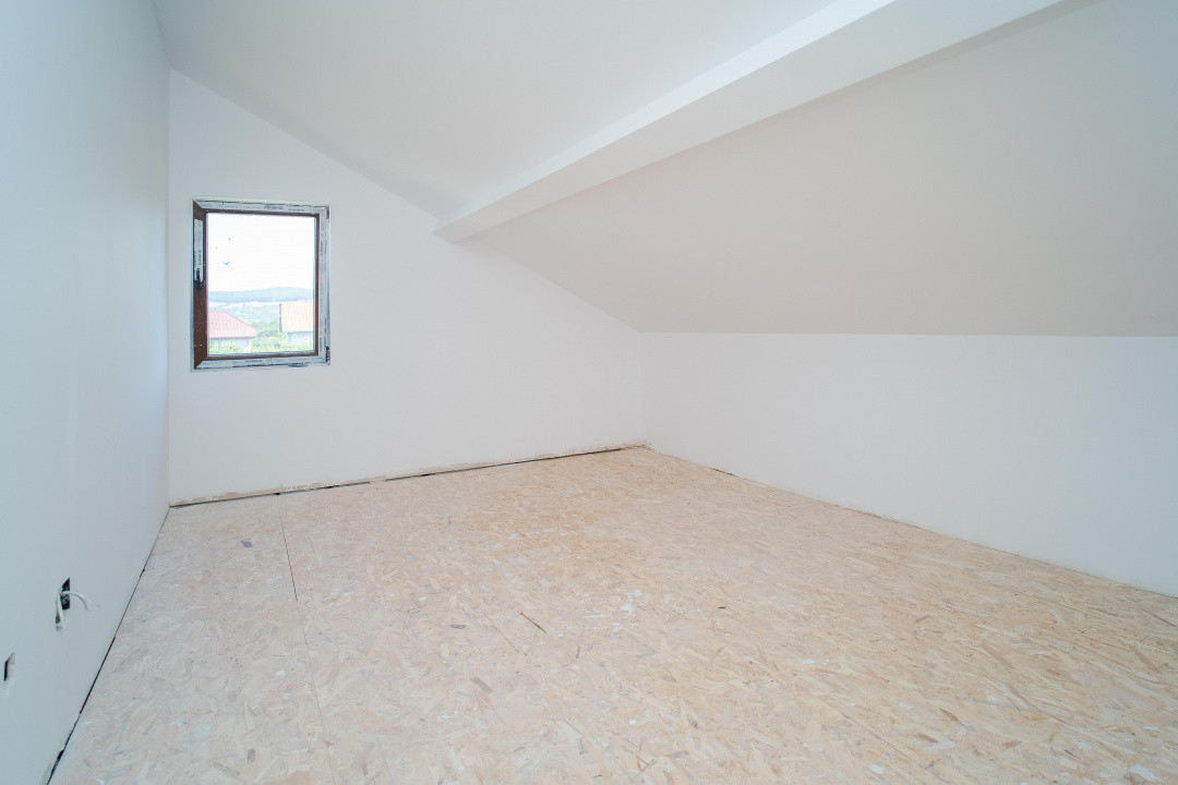 Vânzare Casă Nouă 2025 Duplex Ciurea 4 Camere 166 mp+Teren 300 mp 