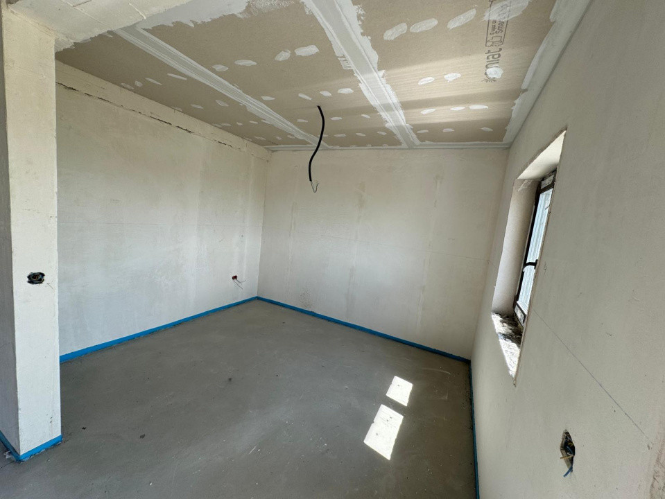 Vânzare Casă 4 Camere Aroneanu 115 mp utili+450 mp Teren Pompă căldură