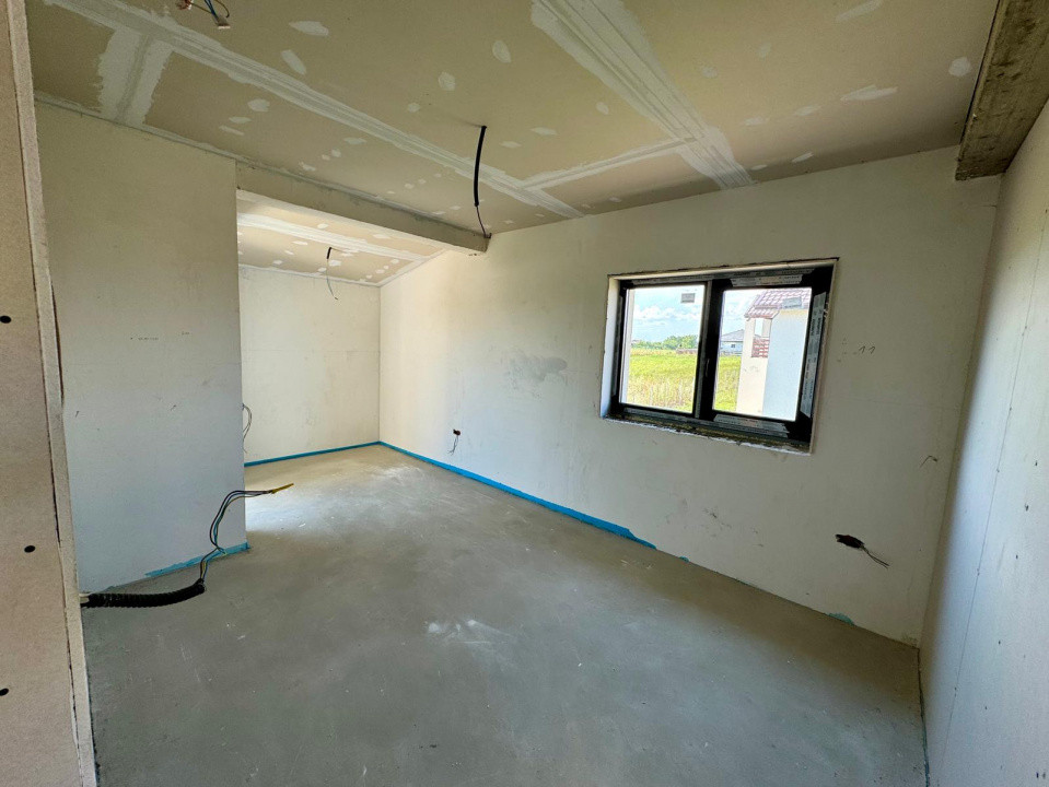 Vânzare Casă 4 Camere Aroneanu 115 mp utili+450 mp Teren Pompă căldură