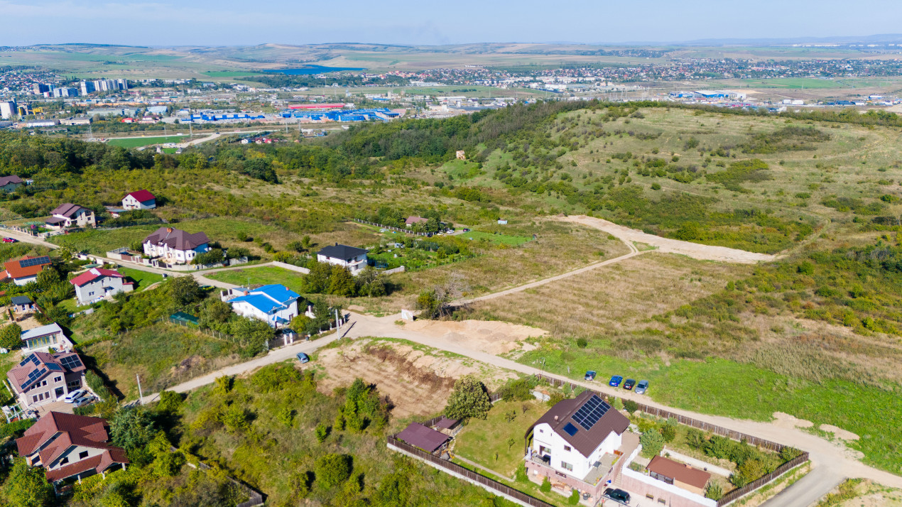 Vânzare Teren Intravilan 11.3 Ha Bucium PUZ+CU valabil Case D+P+E+M 