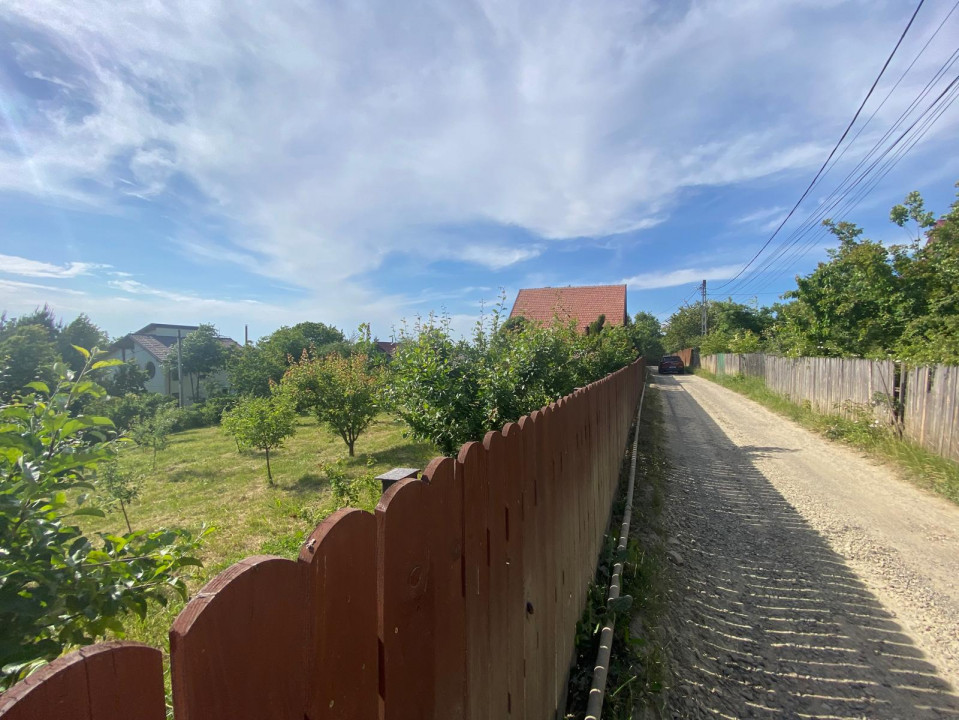 Vânzare Teren Intravilan Bârnova 1027 mp Casă Parter+2 Etaje