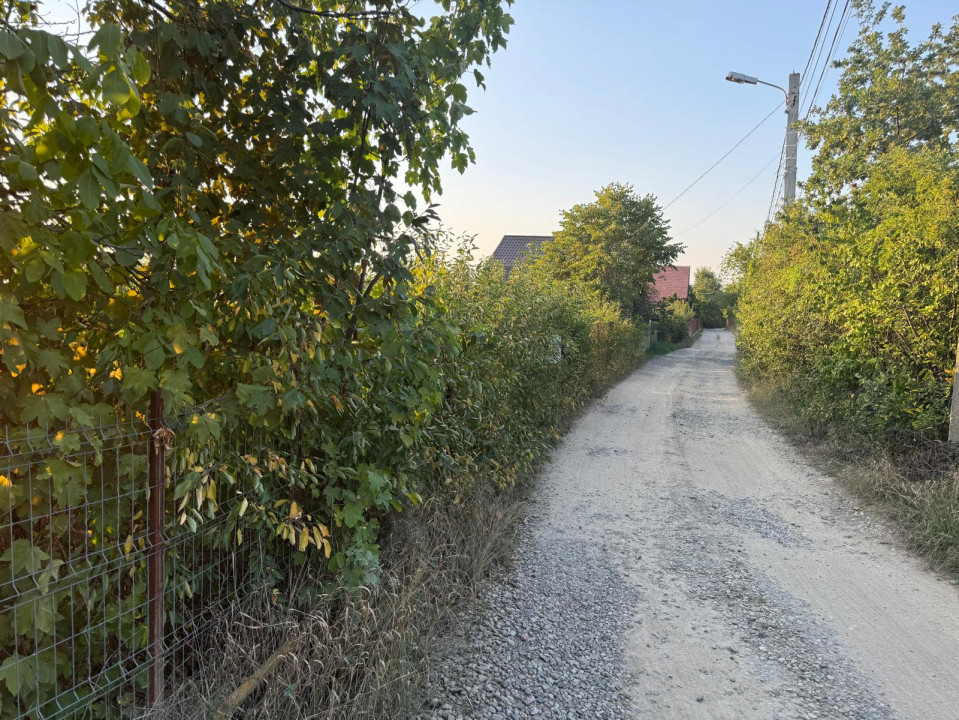 Vânzare Teren Intravilan Bârnova 1027 mp Casă Parter+2 Etaje