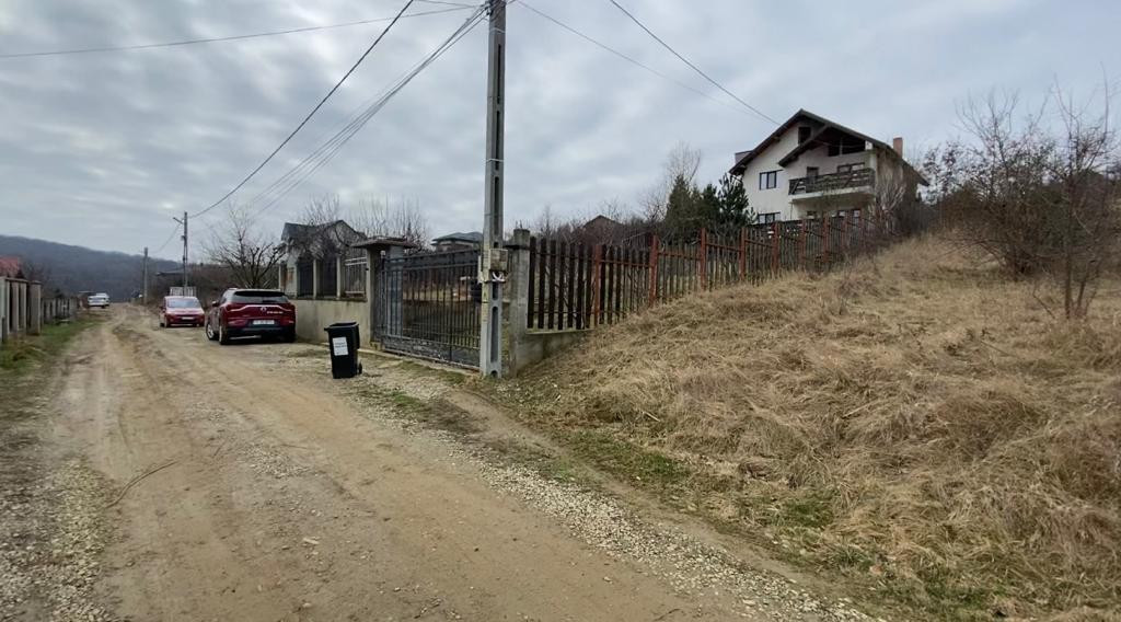 Vânzare Teren Intravilan 850 mp Șoseaua Bârnova Super Priveliște 