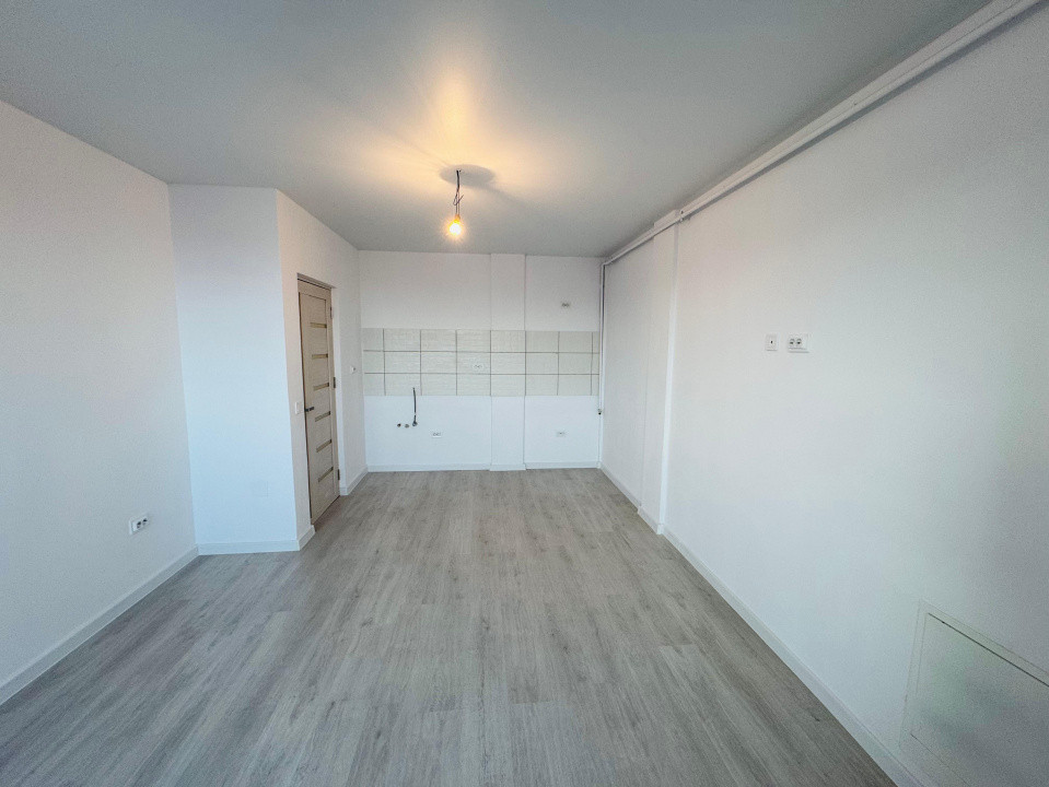 Vânzare Apartament 2 Camere 38 mp Rediu Parcare+Boxă Vedere la lac