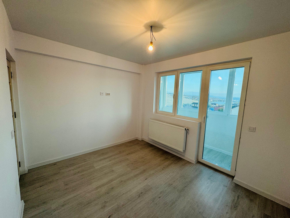 Vânzare Apartament 2 Camere 38 mp Rediu Parcare+Boxă Vedere la lac