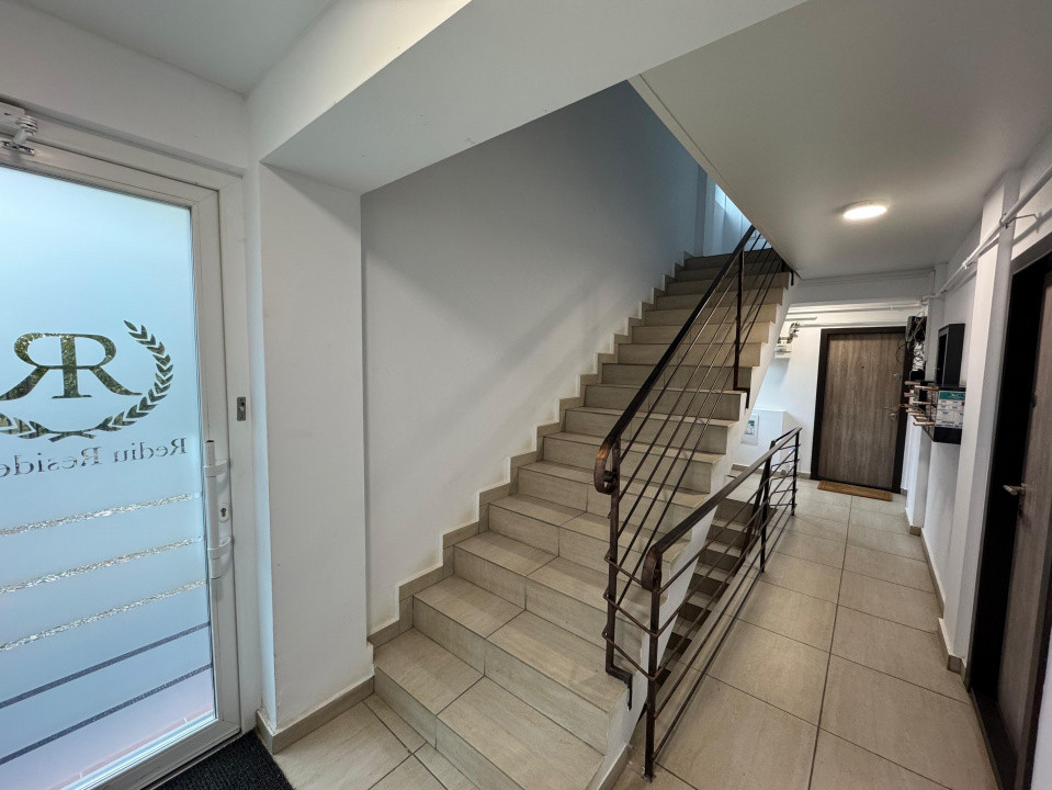 Vânzare Apartament 2 Camere 38 mp Rediu Parcare+Boxă Vedere la lac