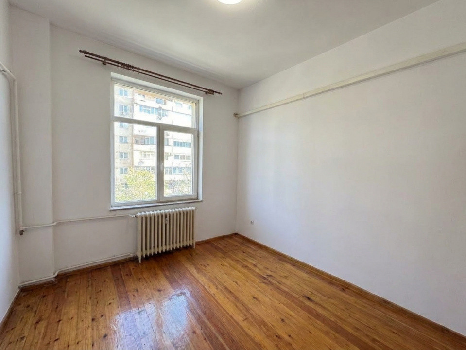 Vânzare Apartament 3 Camere 70 mp Ultracentral B-dul Ștefan cel Mare