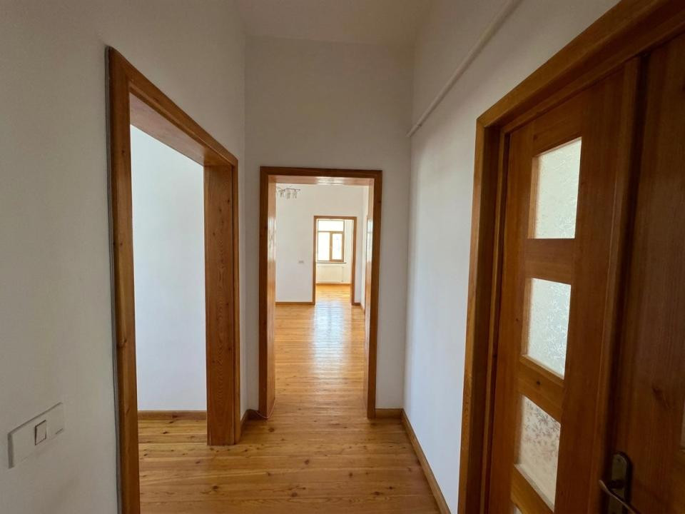 Vânzare Apartament 3 Camere 70 mp Ultracentral B-dul Ștefan cel Mare