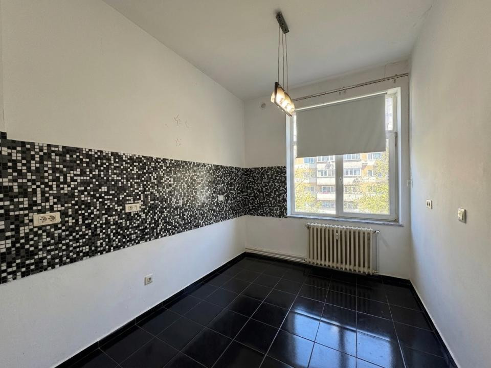 Vânzare Apartament 3 Camere 70 mp Ultracentral B-dul Ștefan cel Mare