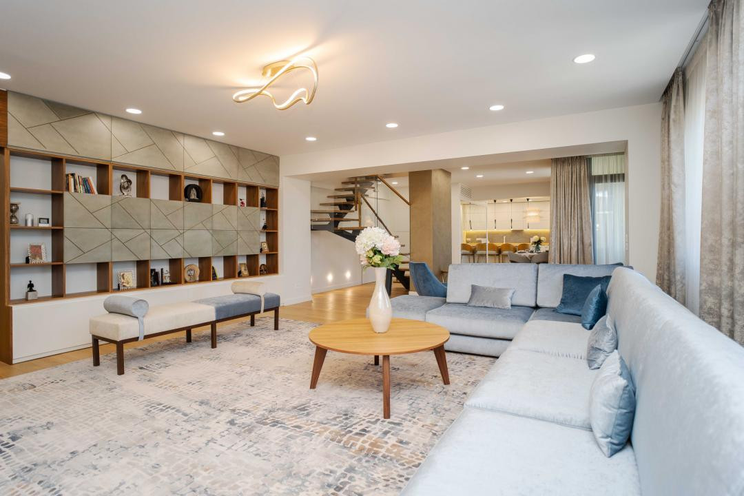 Vânzare Penthouse Lux 432 mp Conest Tudor Vladimirescu Utilat+Mobilat