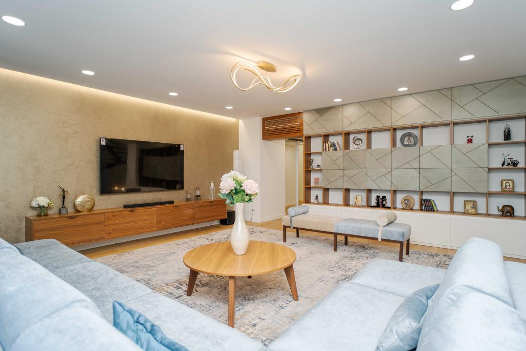 Vânzare Penthouse Lux 432 mp Conest Tudor Vladimirescu Utilat+Mobilat