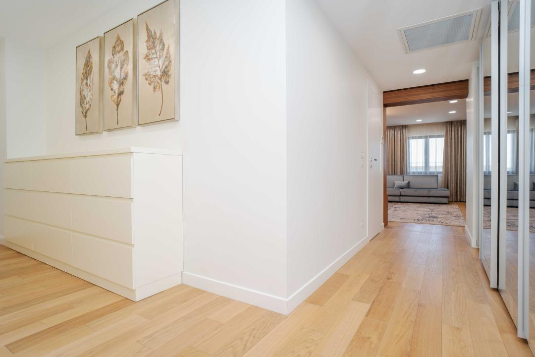 Vânzare Penthouse Lux 432 mp Conest Tudor Vladimirescu Utilat+Mobilat