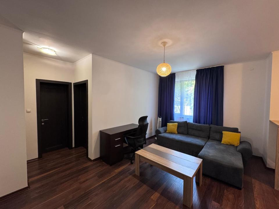Închiriere Apartament 2 Camere Open Space Mitropolie Mobilat+Utilat 