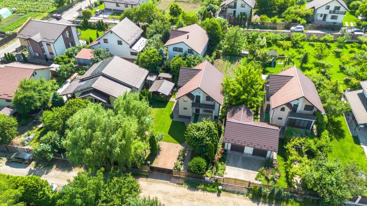 Vânzare Casă 4 Cam Horpaz P+E 120 mp utili Teren 500 mp Beci Fântână